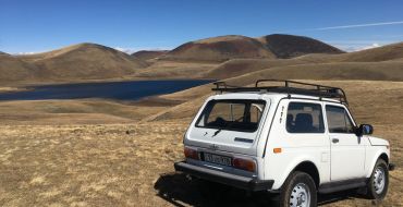 Equipment Jeep am Akna Litsch