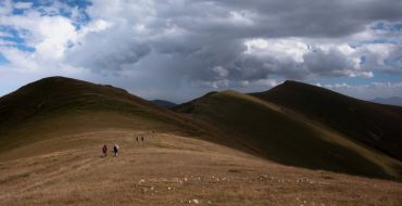 Ueber die Bergruecken (Foto: greyedview.com)